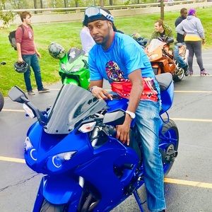 Meet your Posher, Erick